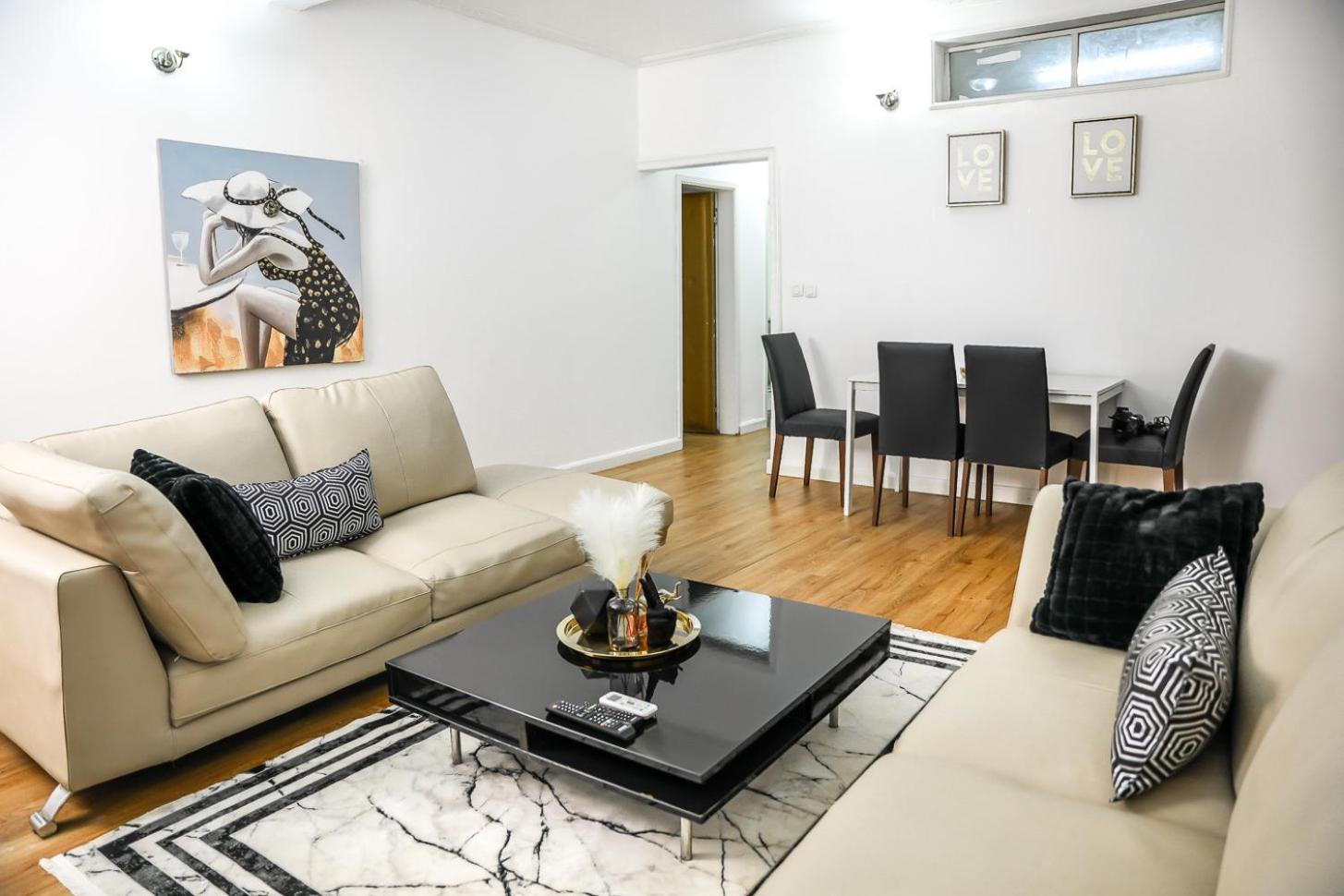 Les Residences De La Providence - Appart Hotel ยาอุนเด ภายนอก รูปภาพ