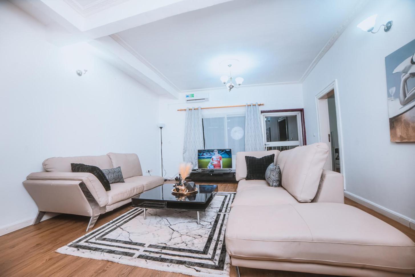 Les Residences De La Providence - Appart Hotel ยาอุนเด ภายนอก รูปภาพ