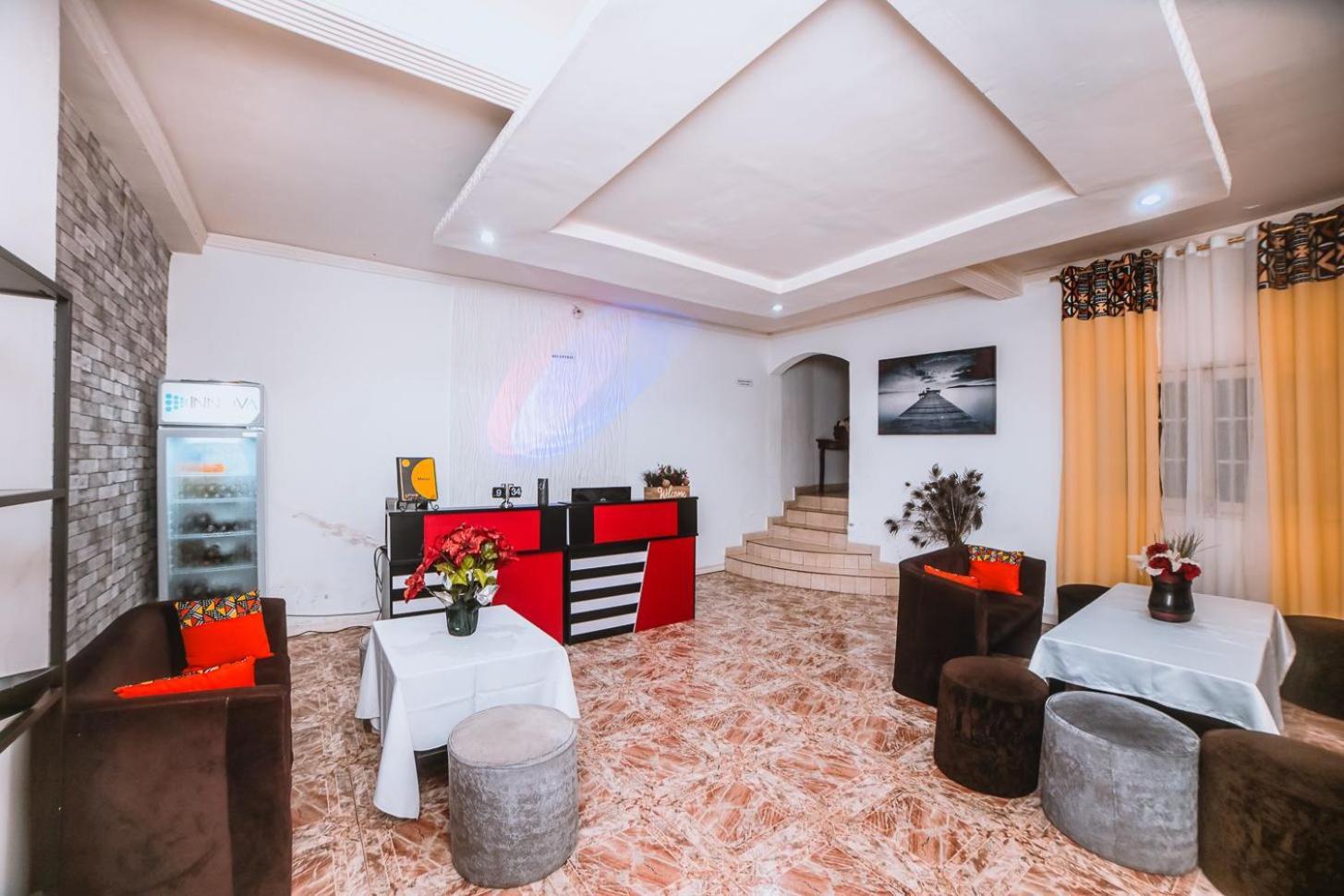 Les Residences De La Providence - Appart Hotel ยาอุนเด ภายนอก รูปภาพ